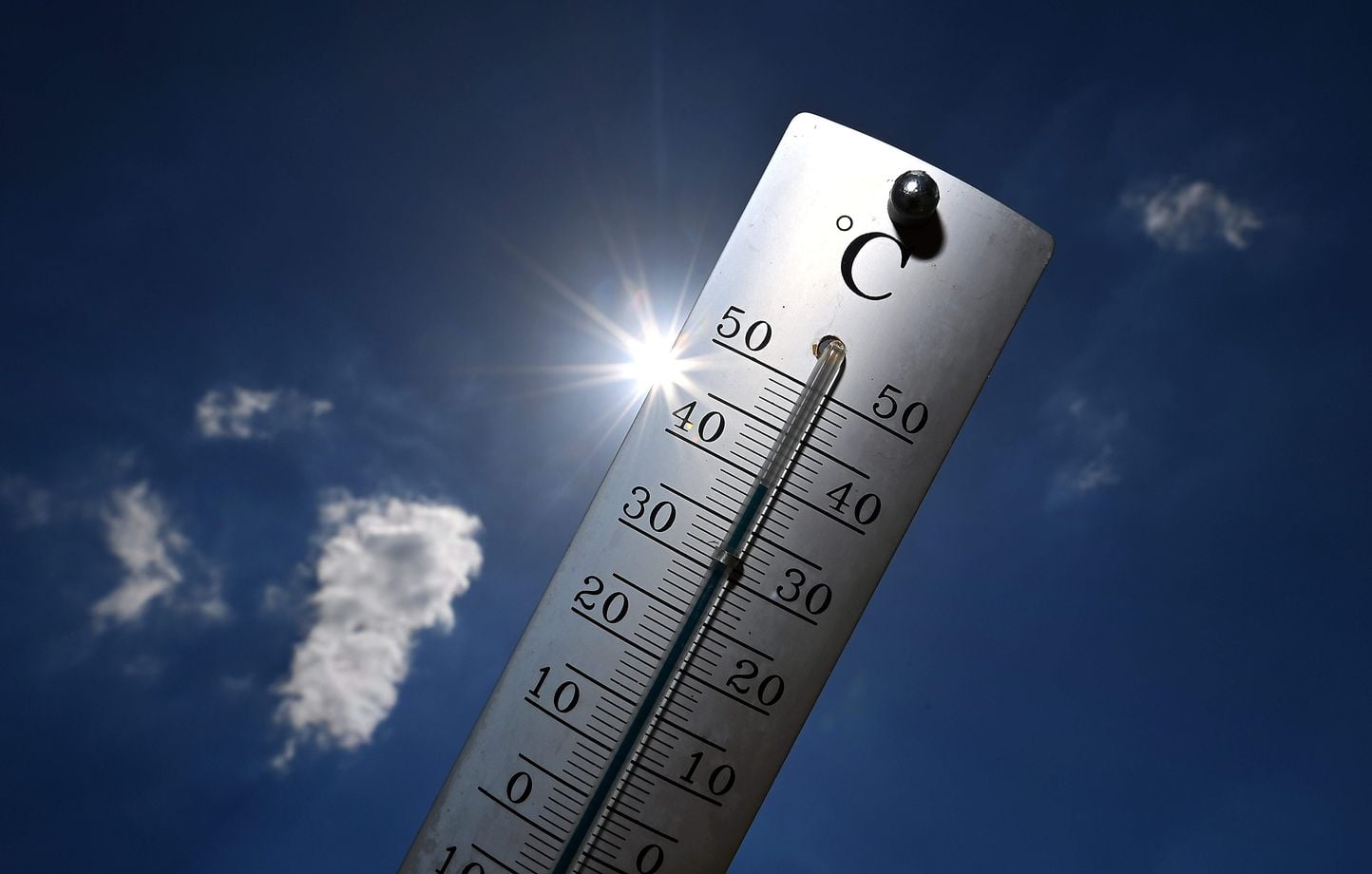 61 departamentos en alerta roja, se esperan hasta 41°C en el este… 61 departamentos en alerta roja, se esperan hasta 41°C en el este…